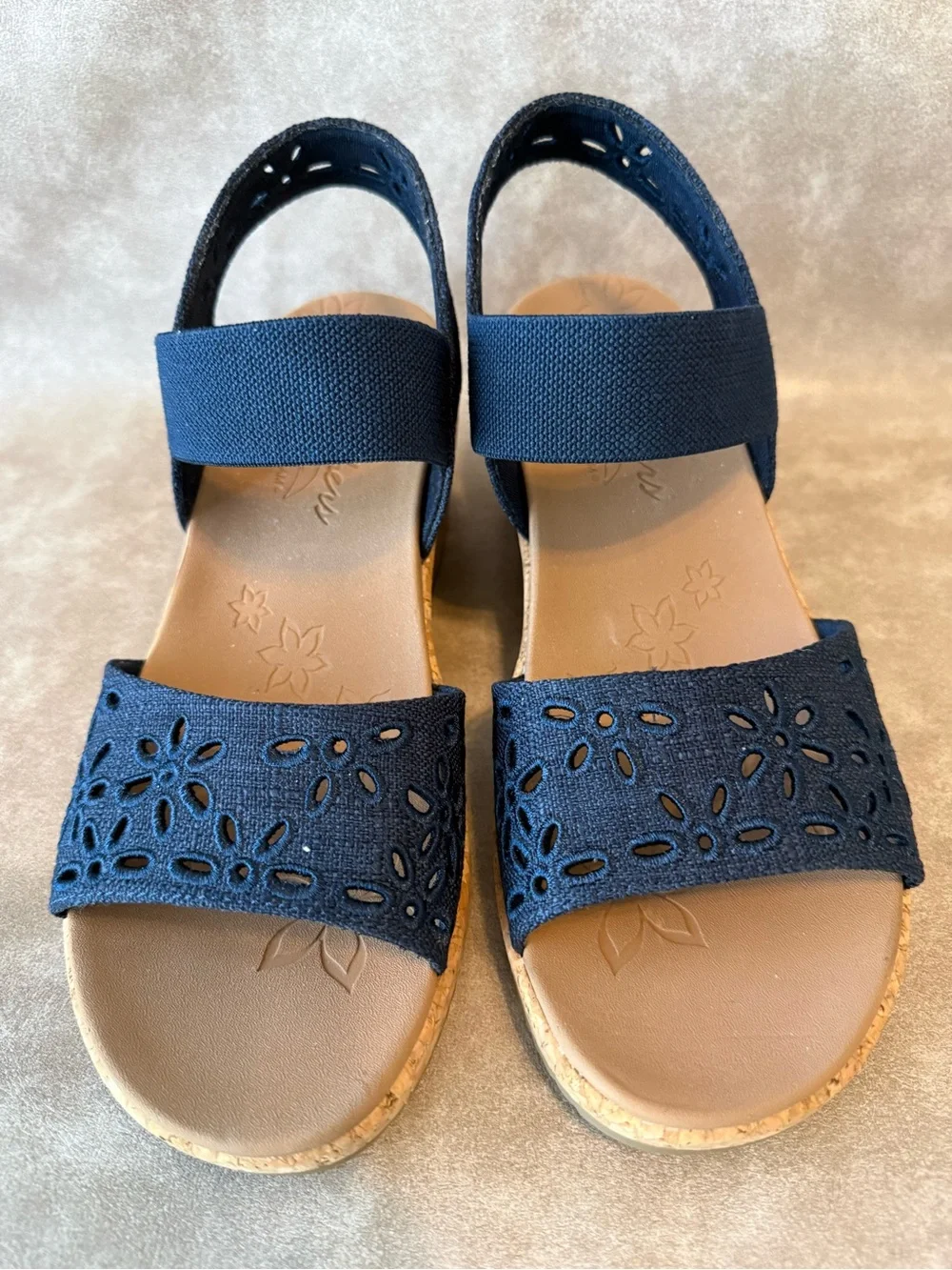 Skechers Arch Fit Luxe Foam Bouncing Wedge Sandals Navy Floral Size 8